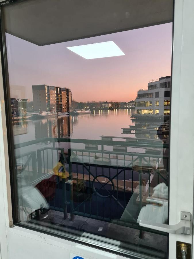 Wns Apartments Canary Wharf Londra Exterior foto